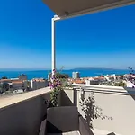 דירה With A Parking Space - 13028 *