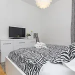 With A Parking Space - 13028 Apartamento
